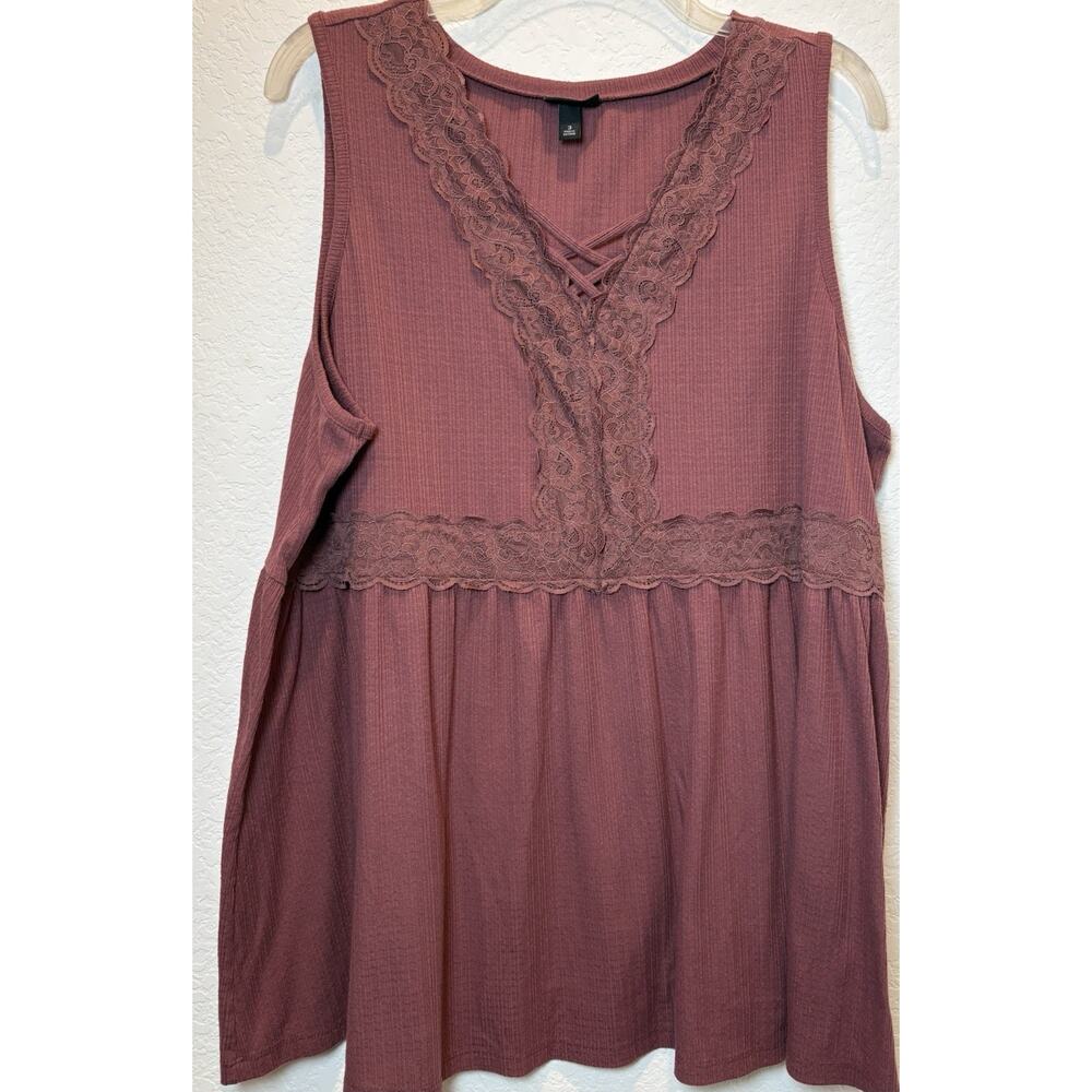Torrid Mauve Sleeveless Textured Knit Top with Lace Trim Size 3X